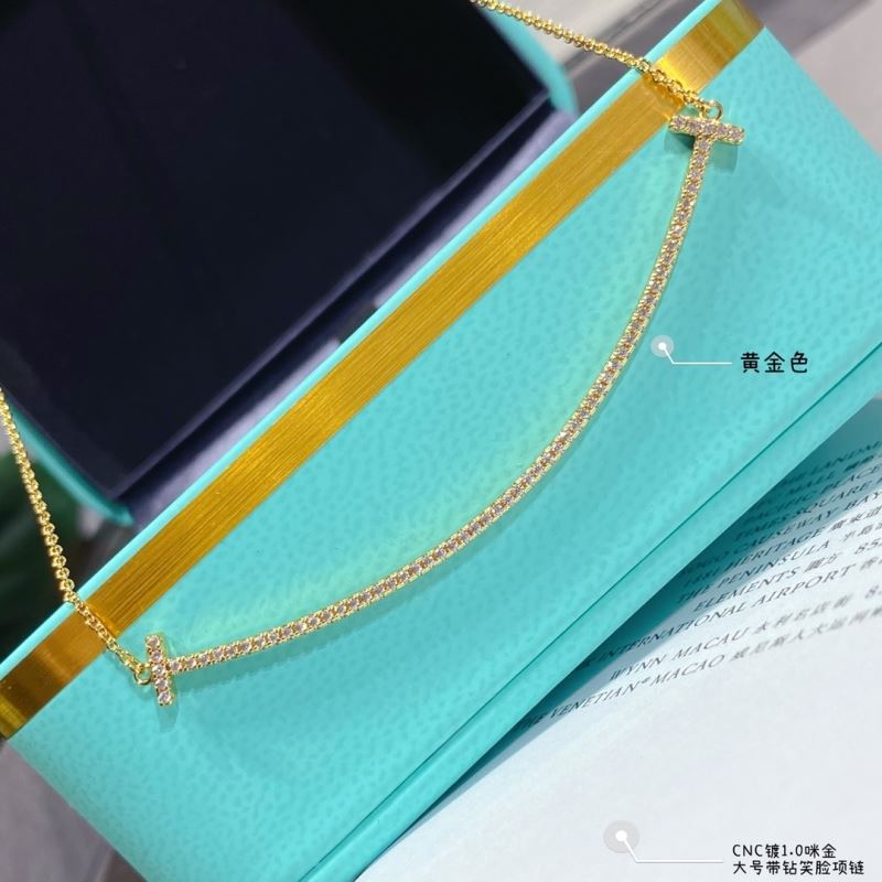 T*f*ny necklaces